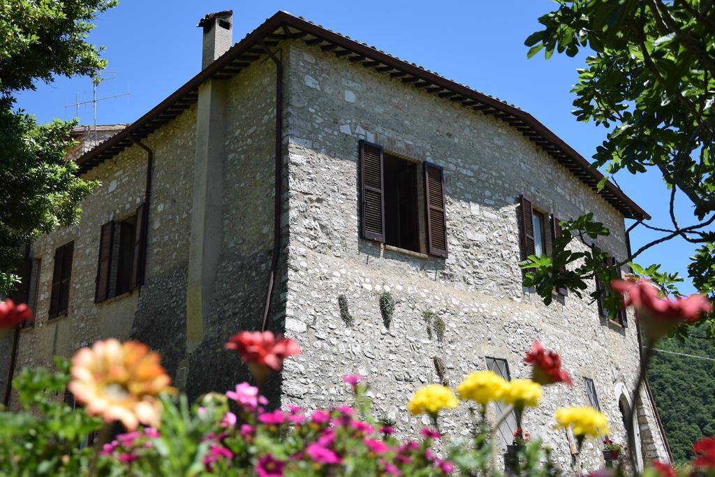 Villa Campagna in Compagnia Vallo di Nera Esterno foto